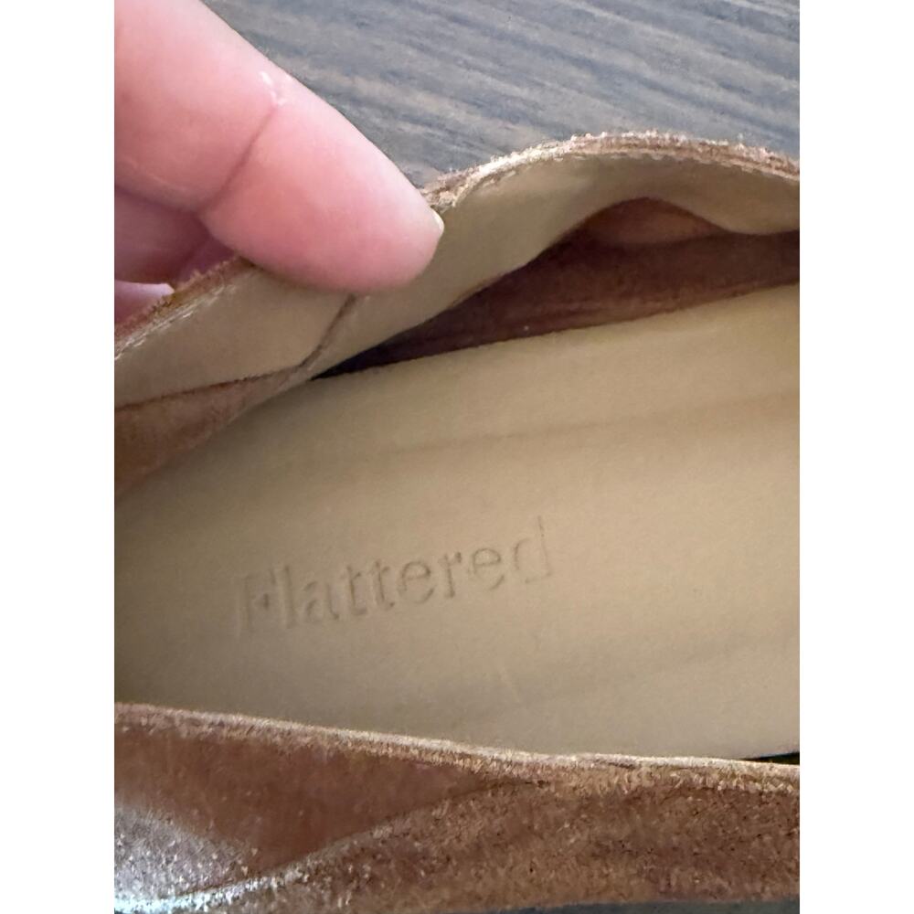 Flattered Bon Bon Loafer in Cognac Suede Crafted in Spain Sz 40 EUC - Picture 6 of 8